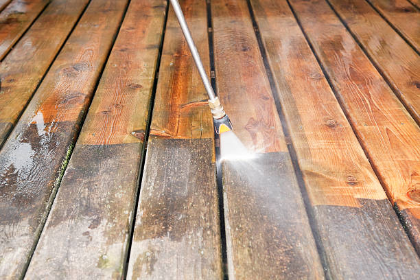 Pressure Washing Estimates in Ames, IA